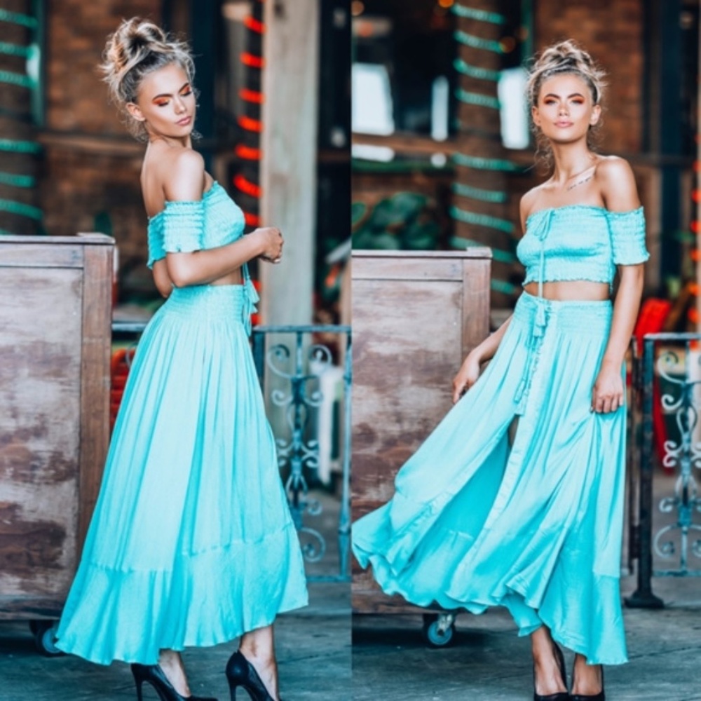 Boho Smocked Tassel Mint Crop Top Maxi Skirt Set - Picture 3 of 6